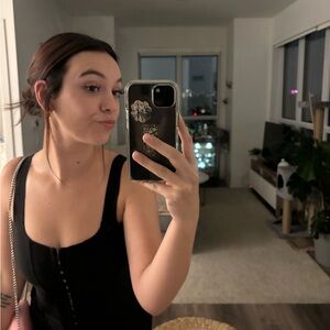 Meet your Posher, Hannah